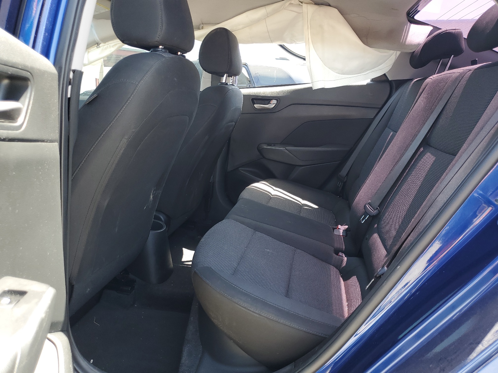 3KPC24A6XLE112365 2020 Hyundai Accent Se