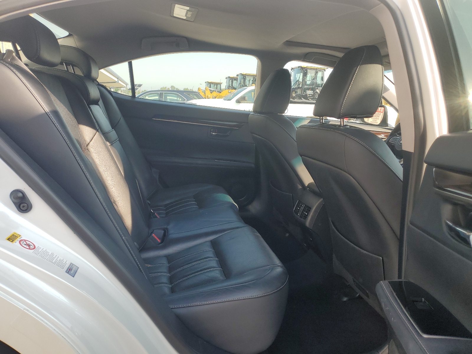 JTHBK1GG3H2254585 2017 Lexus Es 350