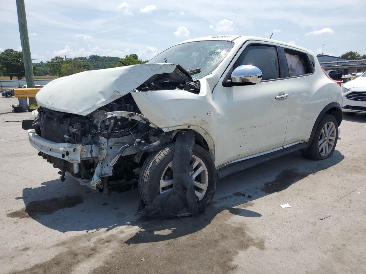 2012 Nissan Juke S VIN: JN8AF5MR1CT102830 Lot: 62926844