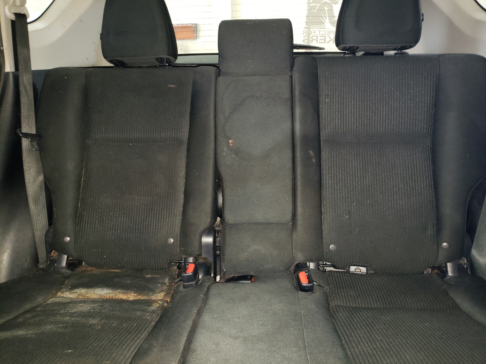 JTMBFREVXJJ182124 2018 Toyota Rav4 Le