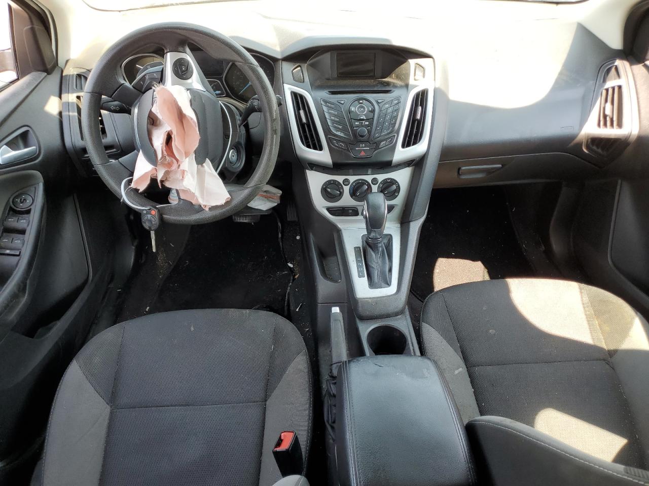 1FADP3K25EL259902 2014 Ford Focus Se