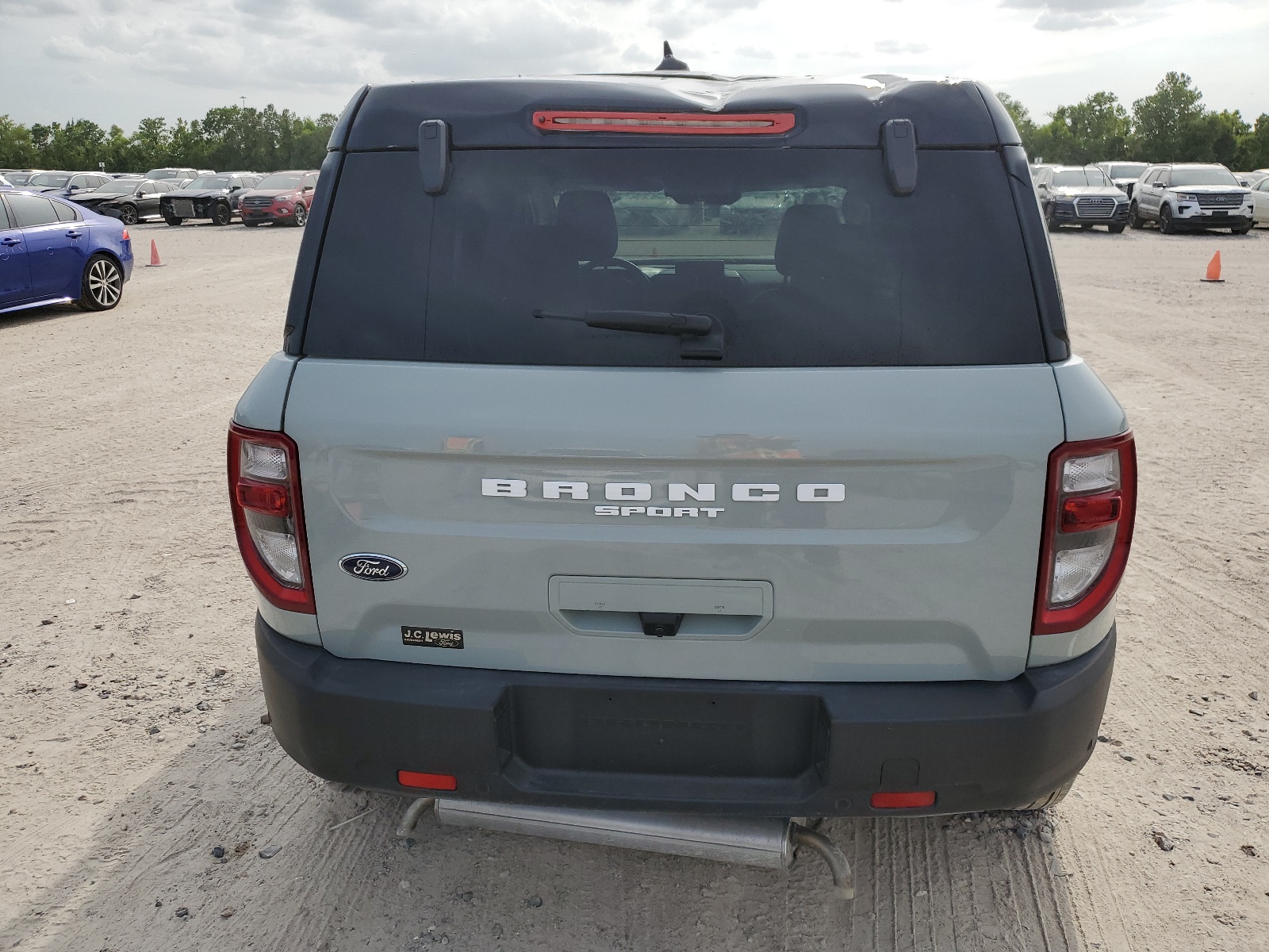 2022 Ford Bronco Sport Outer Banks vin: 3FMCR9C61NRD44043