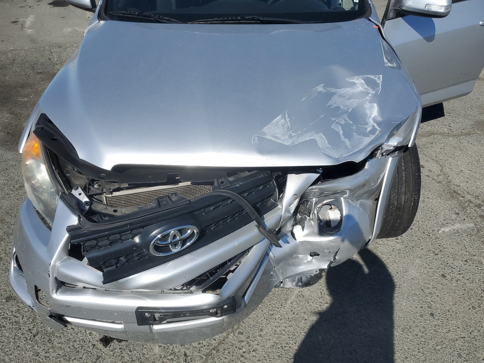 JTMRF4DV9B5047617 2011 Toyota Rav4 Sport