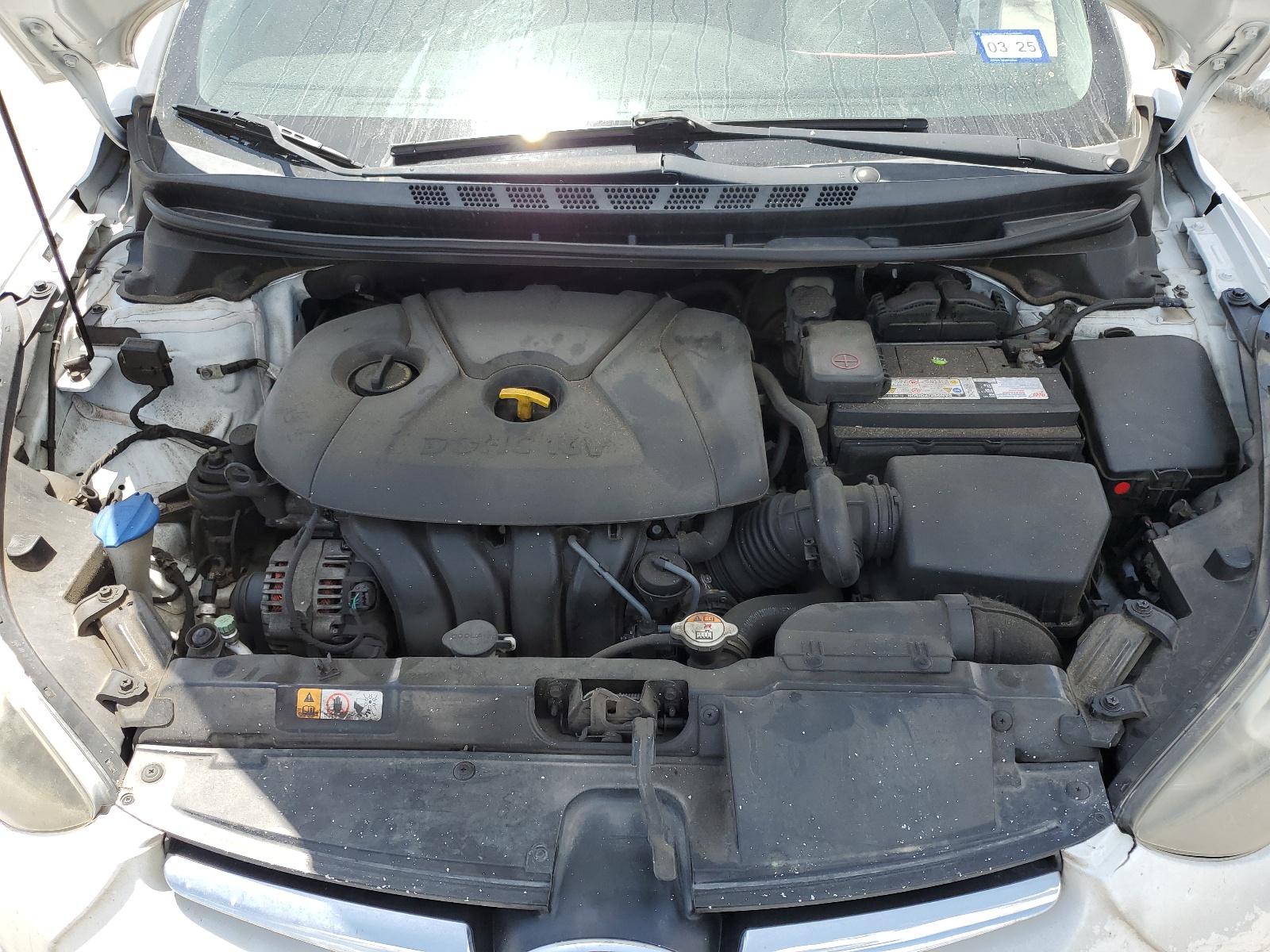 5NPDH4AE4FH640249 2015 Hyundai Elantra Se