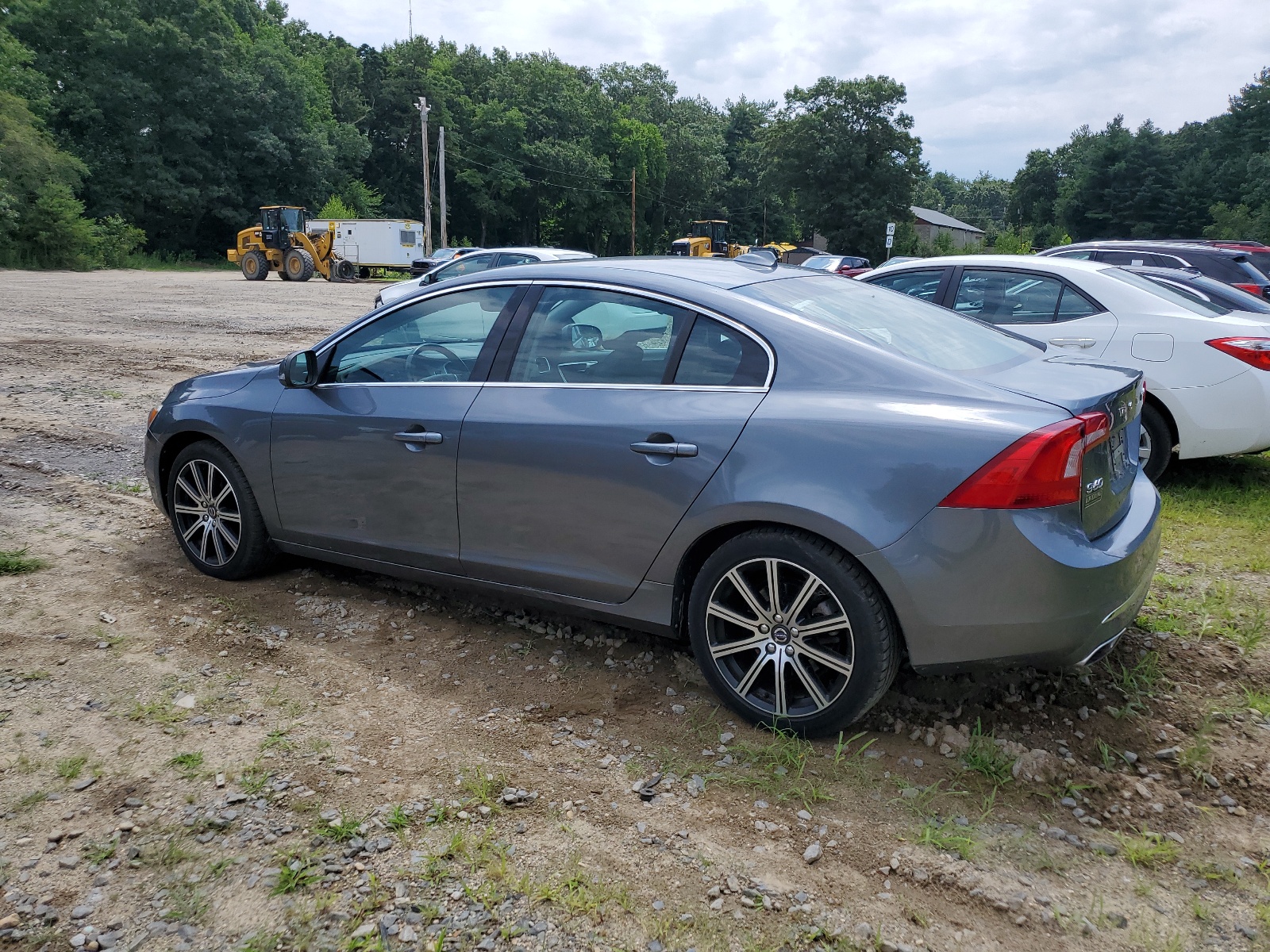 2017 Volvo S60 Premier vin: LYV402TK6HB127702