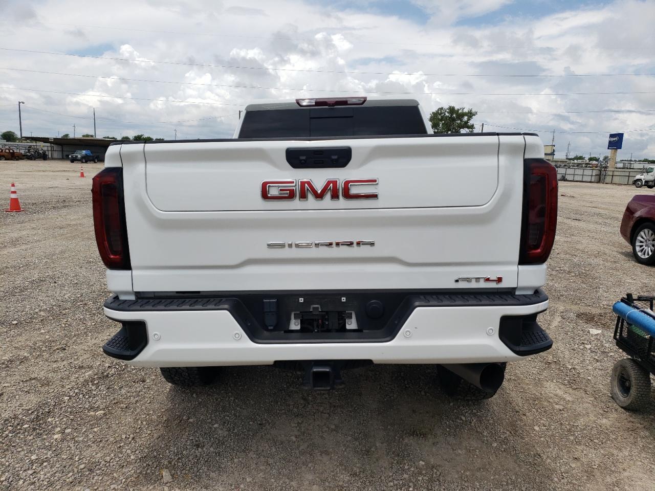 2022 GMC Sierra K2500 At4 VIN: 1GT49PEY7NF267851 Lot: 64699304