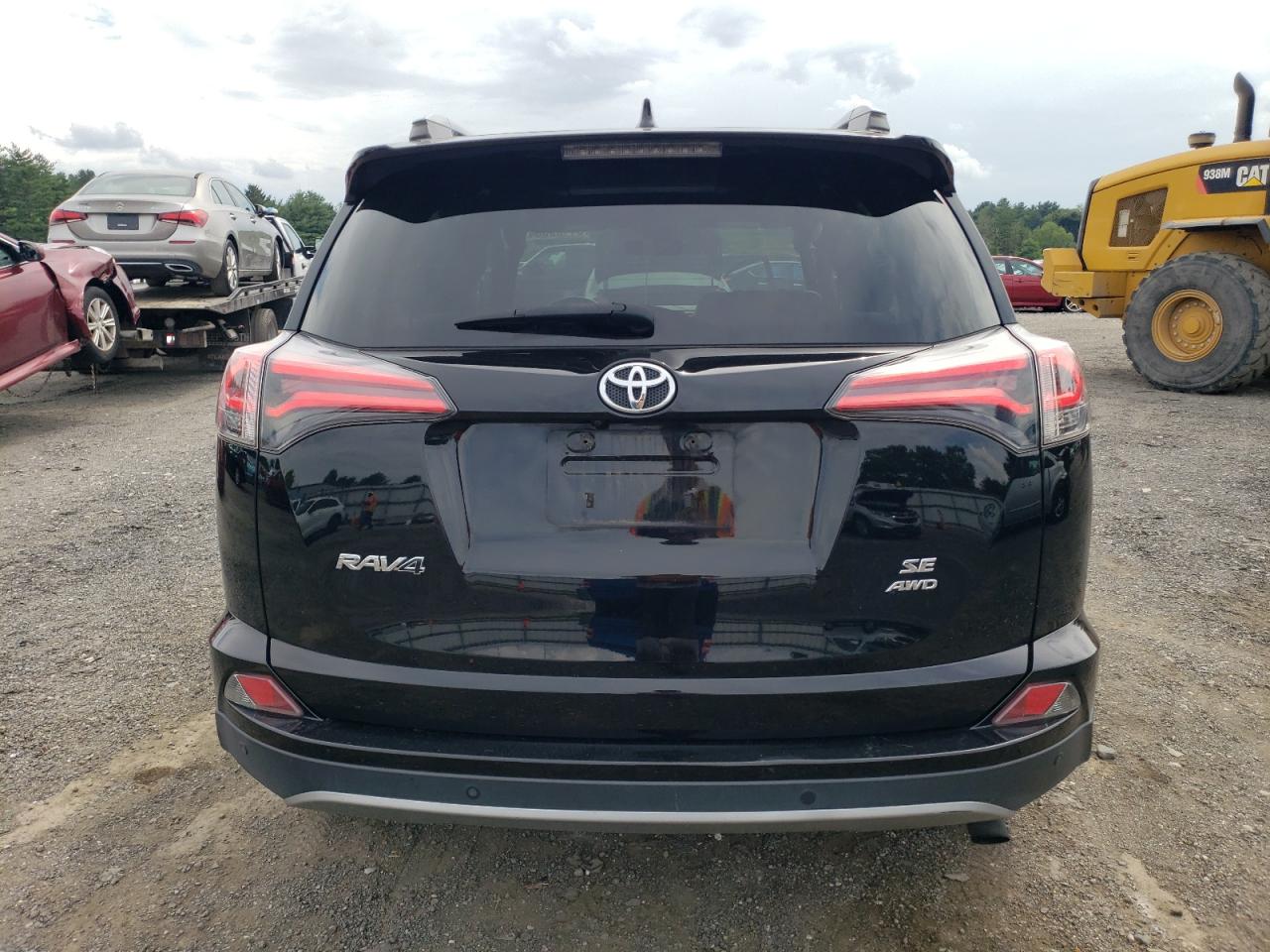 2T3JFREV1HW674628 2017 Toyota Rav4 Se