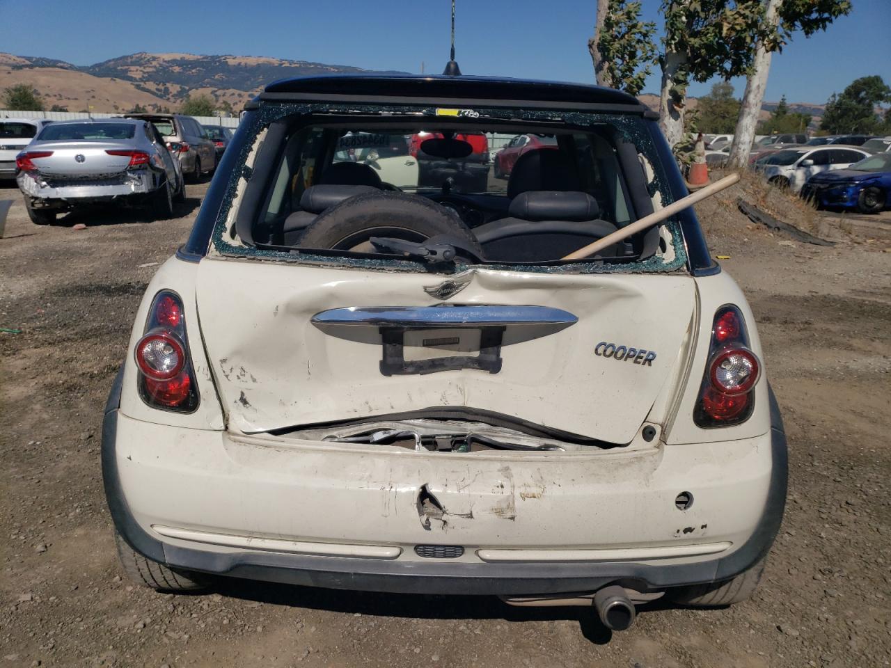 2006 Mini Cooper VIN: WMWRC33566TK66943 Lot: 63442834