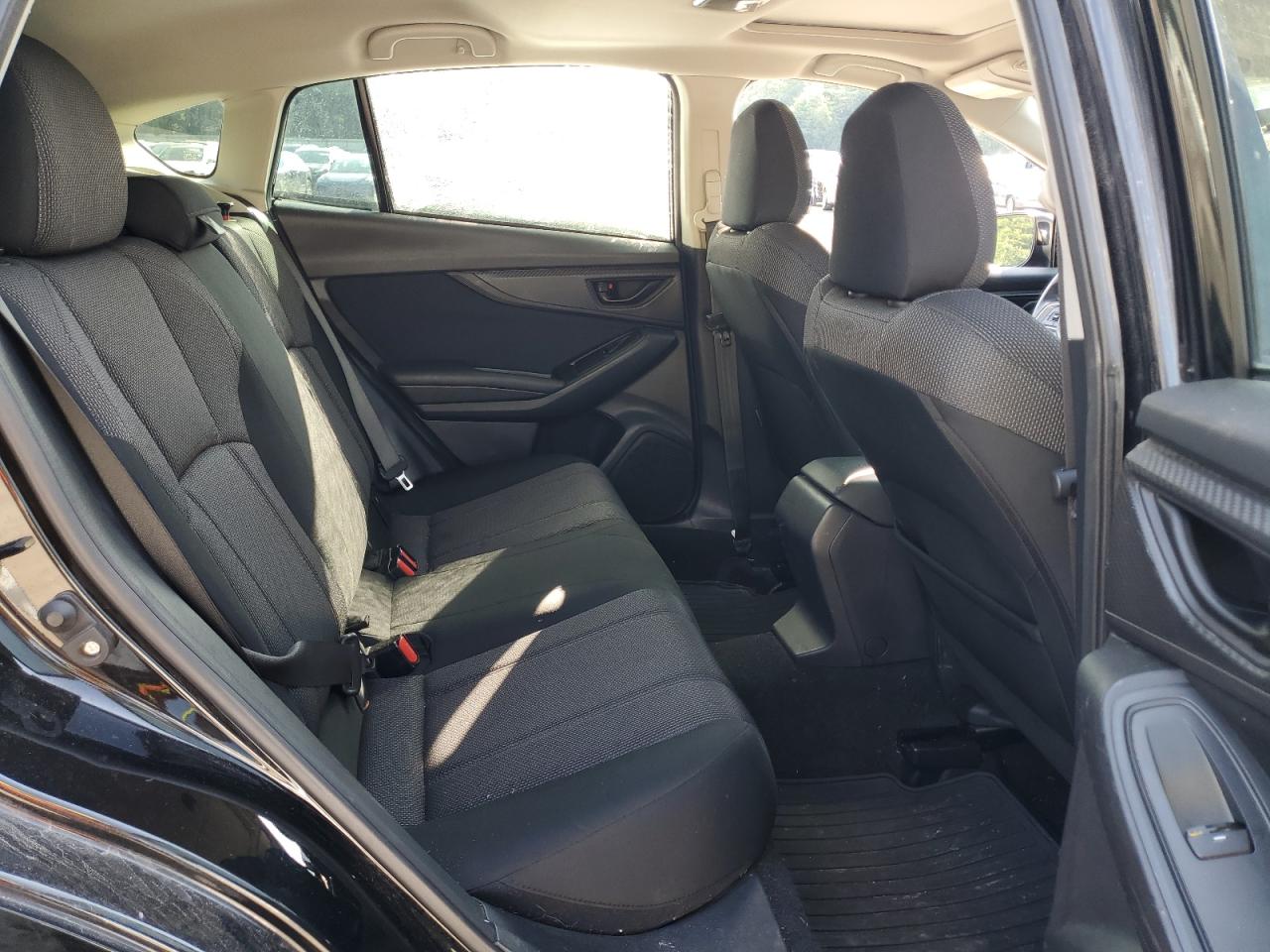 2018 Subaru Impreza Premium Plus VIN: 4S3GTAD67J3700768 Lot: 63651084