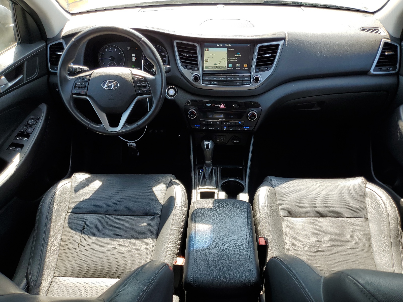 KM8J33A29GU226579 2016 Hyundai Tucson Limited