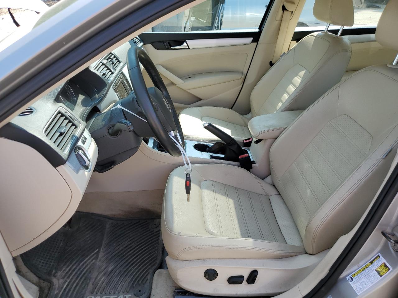 2013 Volkswagen Passat Se VIN: 1VWBM7A36DC027574 Lot: 64420544