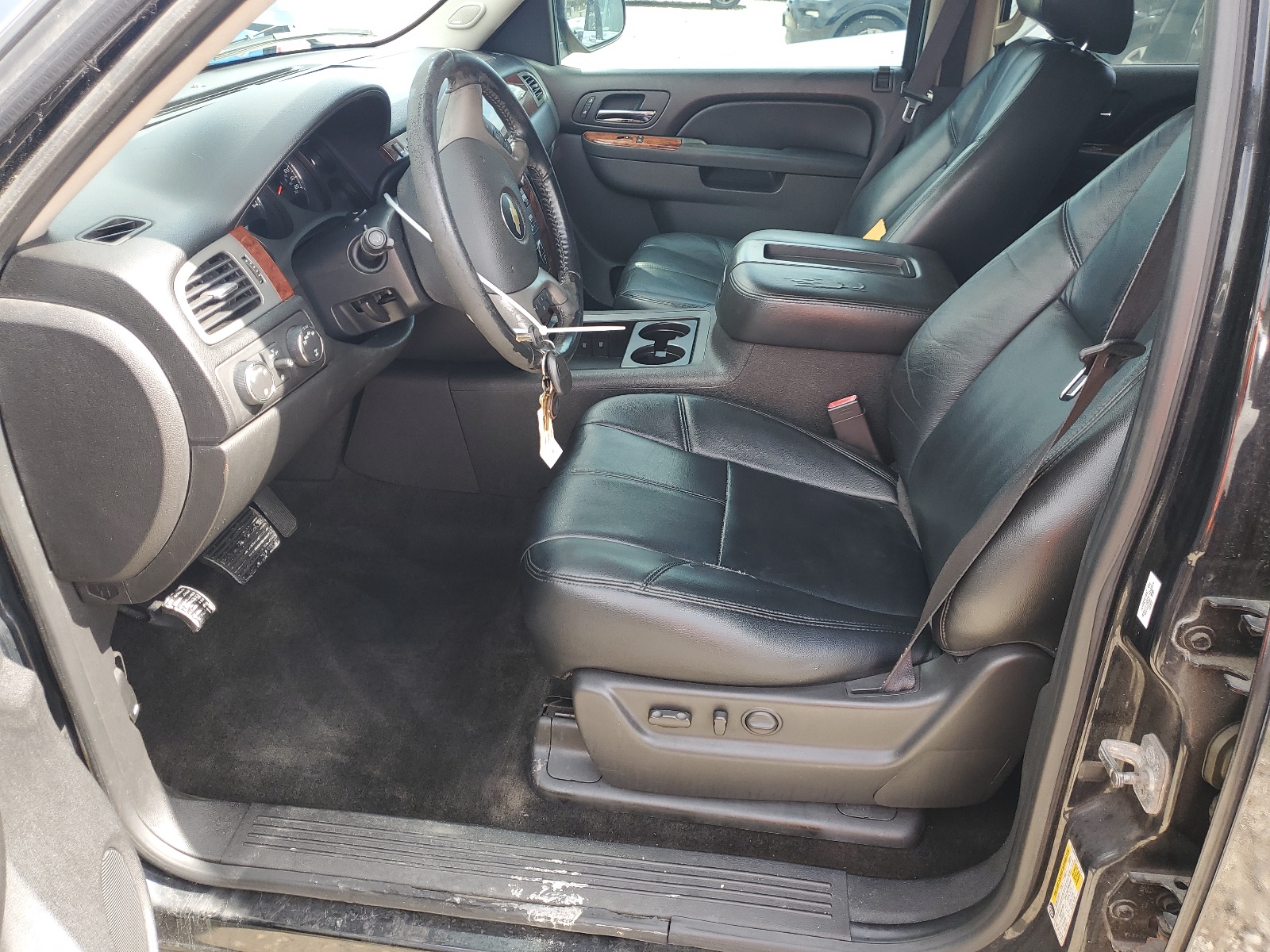 1GNSKBE03CR117697 2012 Chevrolet Tahoe K1500 Lt