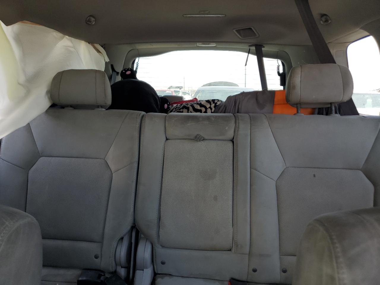 2011 Honda Pilot Lx VIN: 5FNYF3H23BB010972 Lot: 62762934