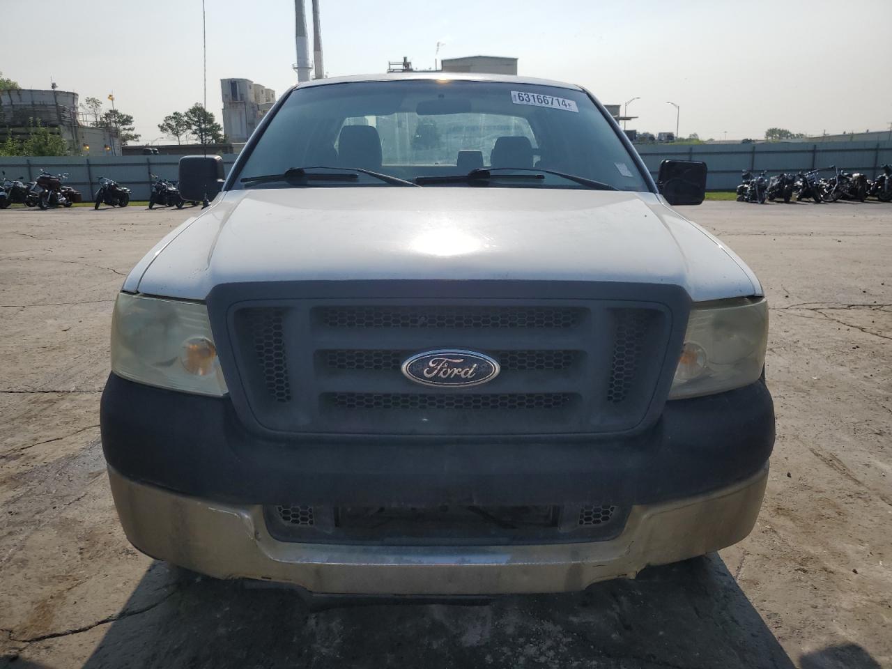 2005 Ford F-150 - Image 5