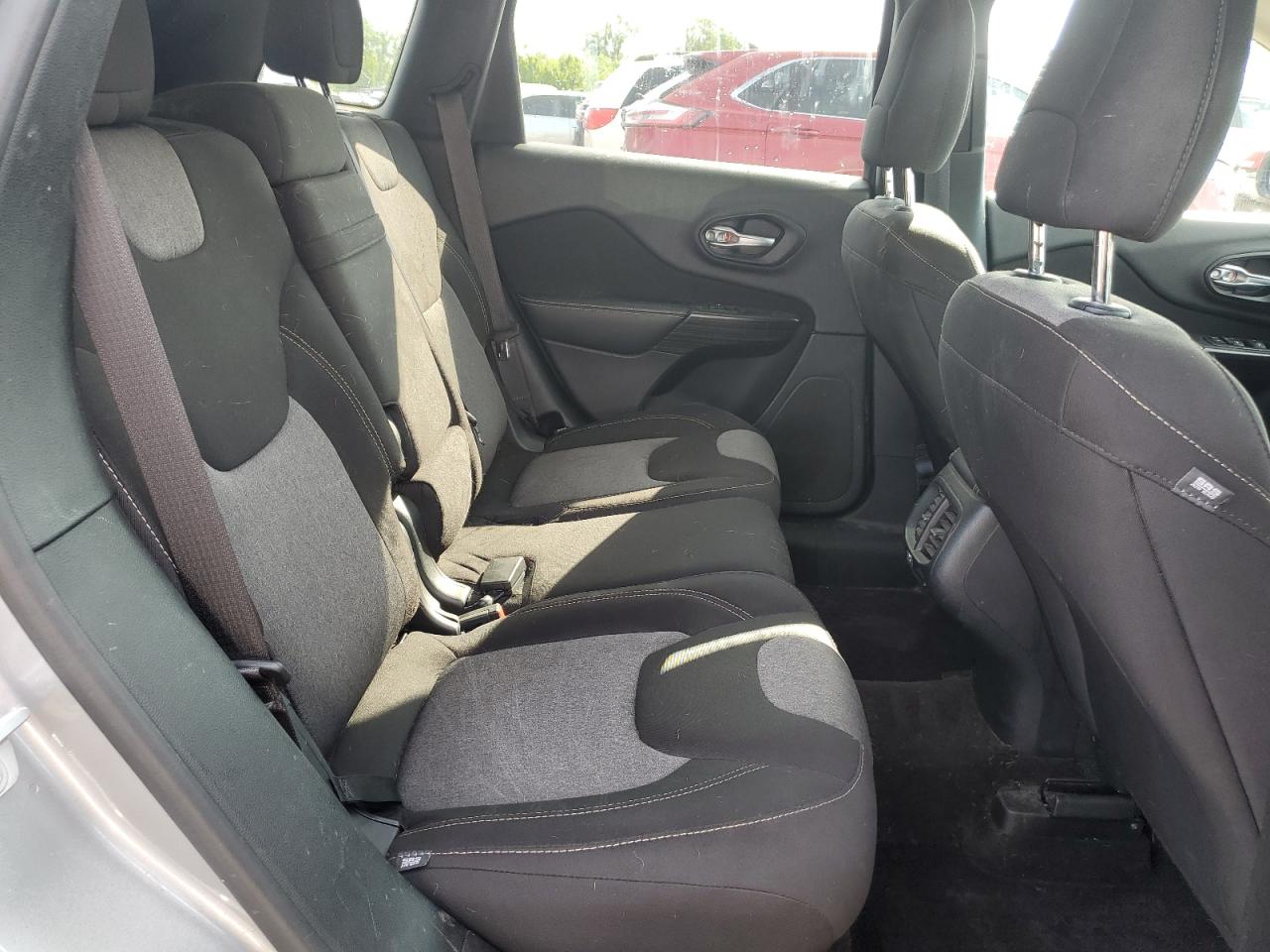 2016 Jeep Cherokee Sport VIN: 1C4PJMAB5GW367650 Lot: 61427694