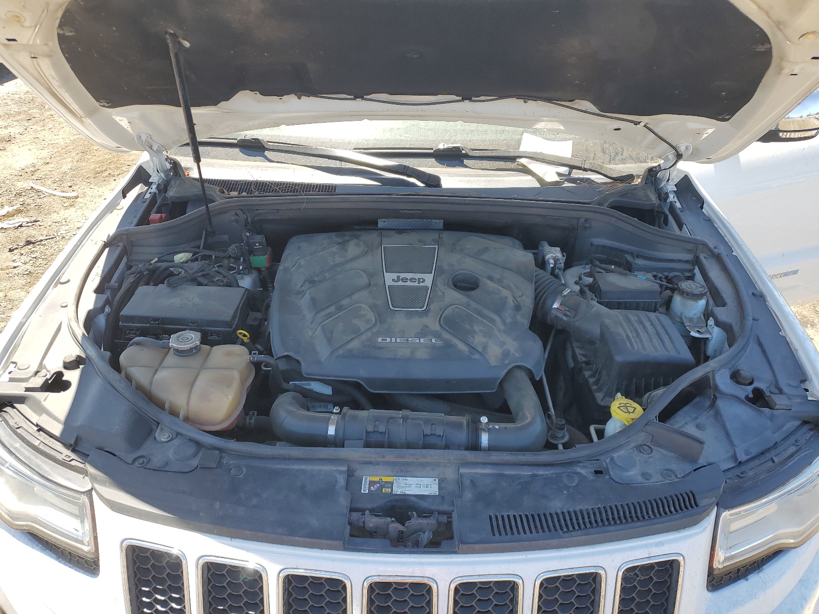 1C4RJFCM0EC427562 2014 Jeep Grand Cherokee Overland