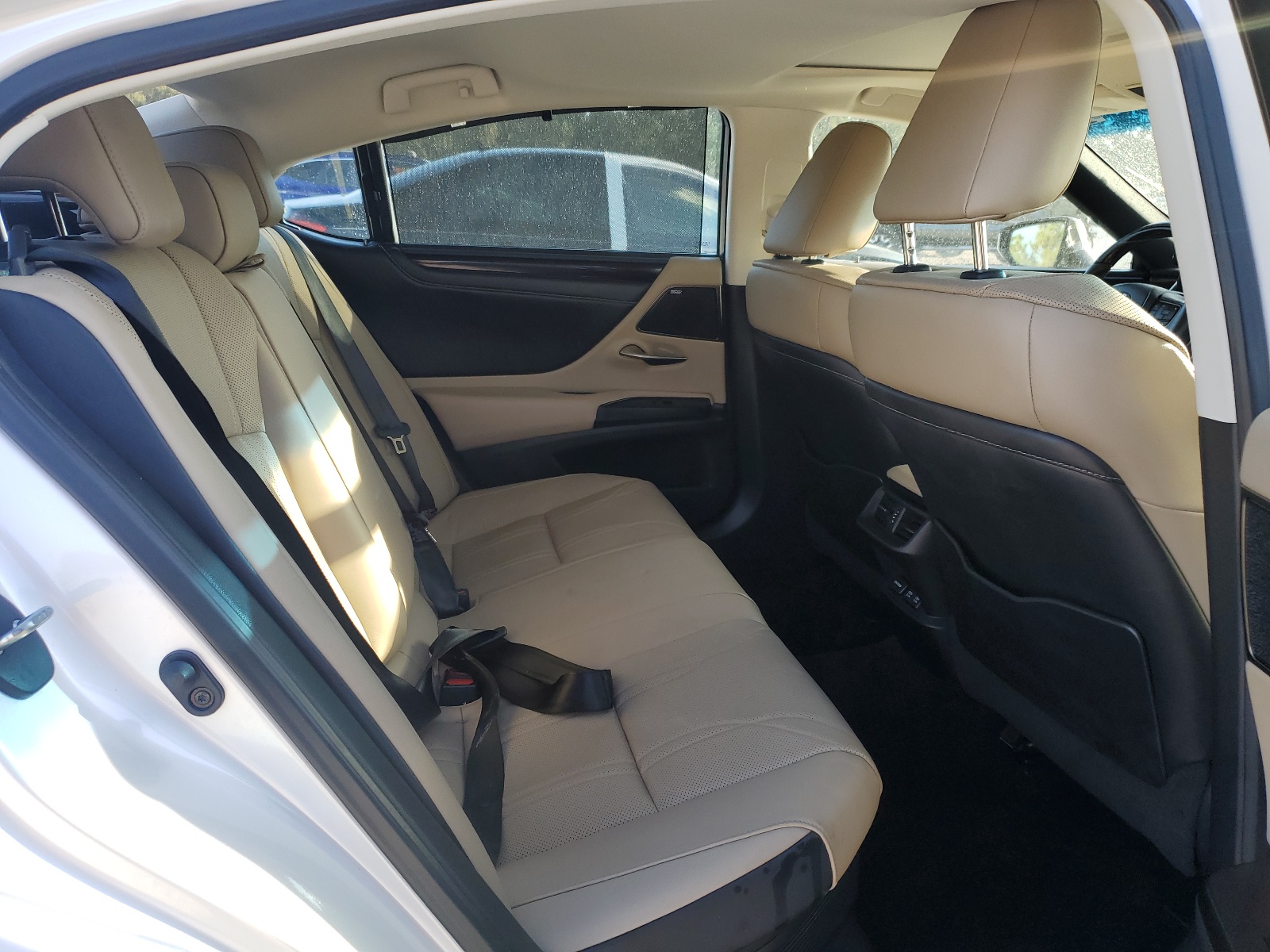 58AF21B16LU011571 2020 Lexus Es 300H Ultra Luxury