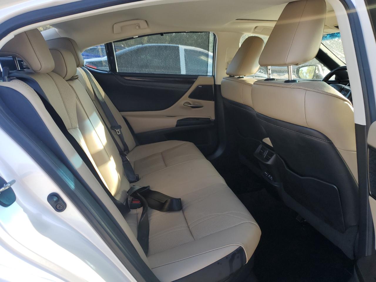 2020 Lexus Es 300H Ultra Luxury VIN: 58AF21B16LU011571 Lot: 63087204