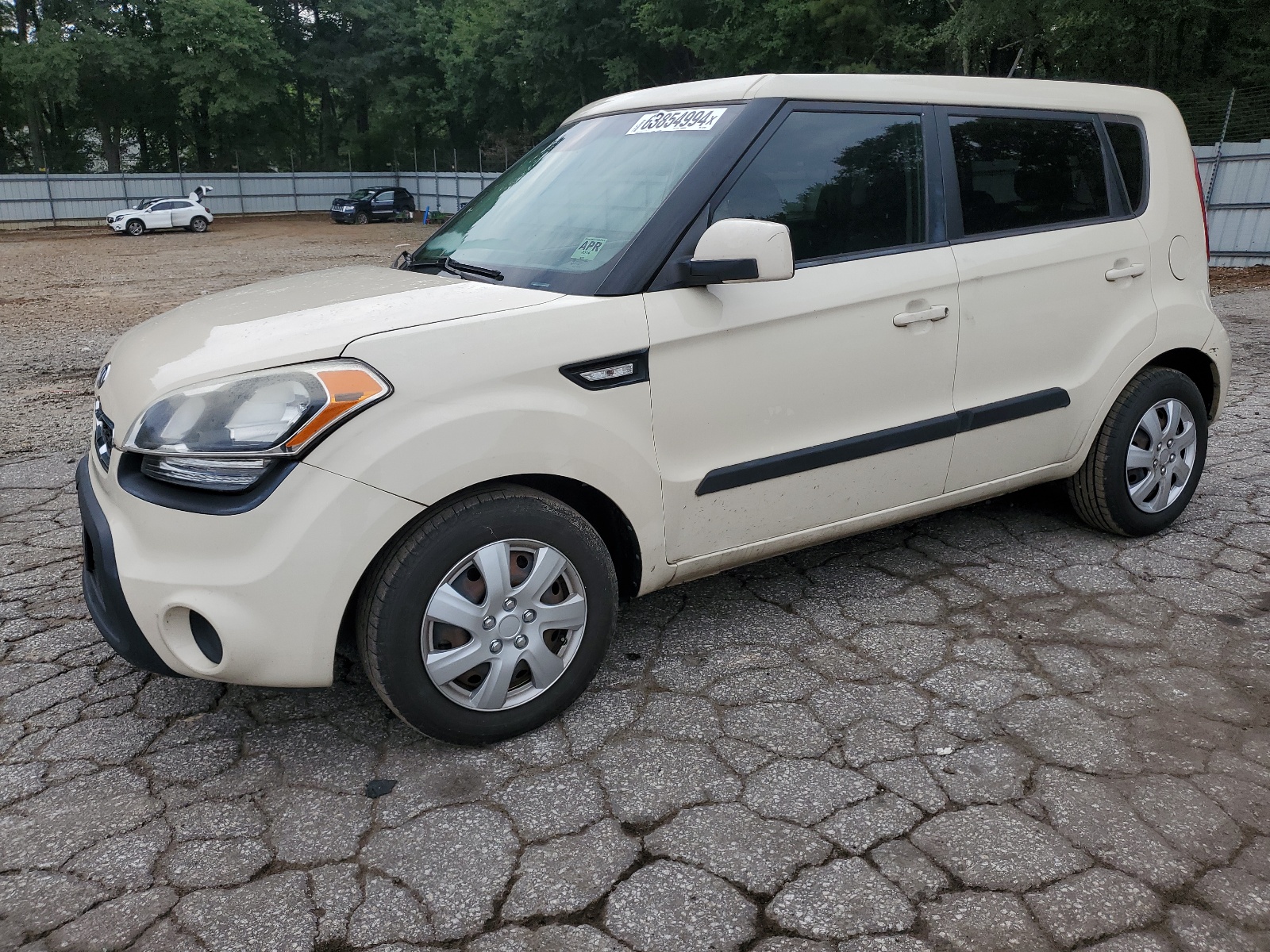 2012 Kia Soul vin: KNDJT2A59C7457922