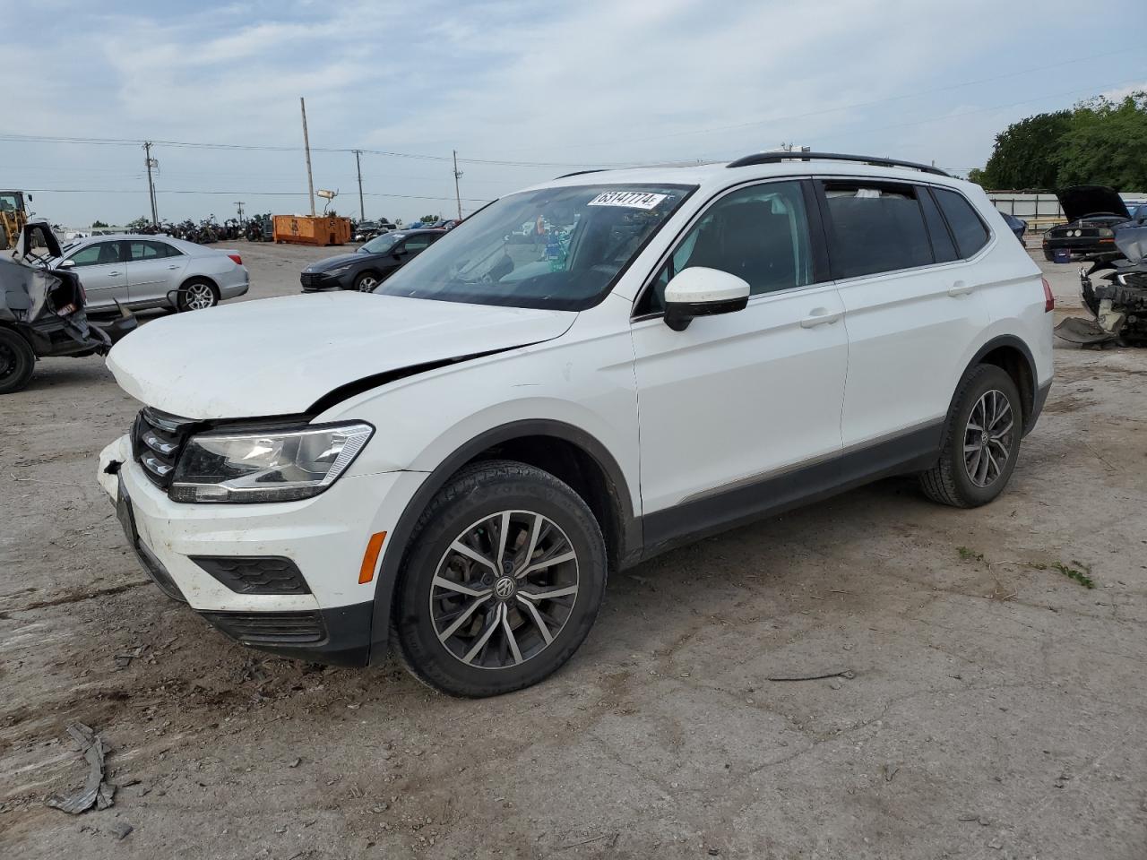 3VV3B7AX7LM102667 2020 VOLKSWAGEN TIGUAN - Image 1