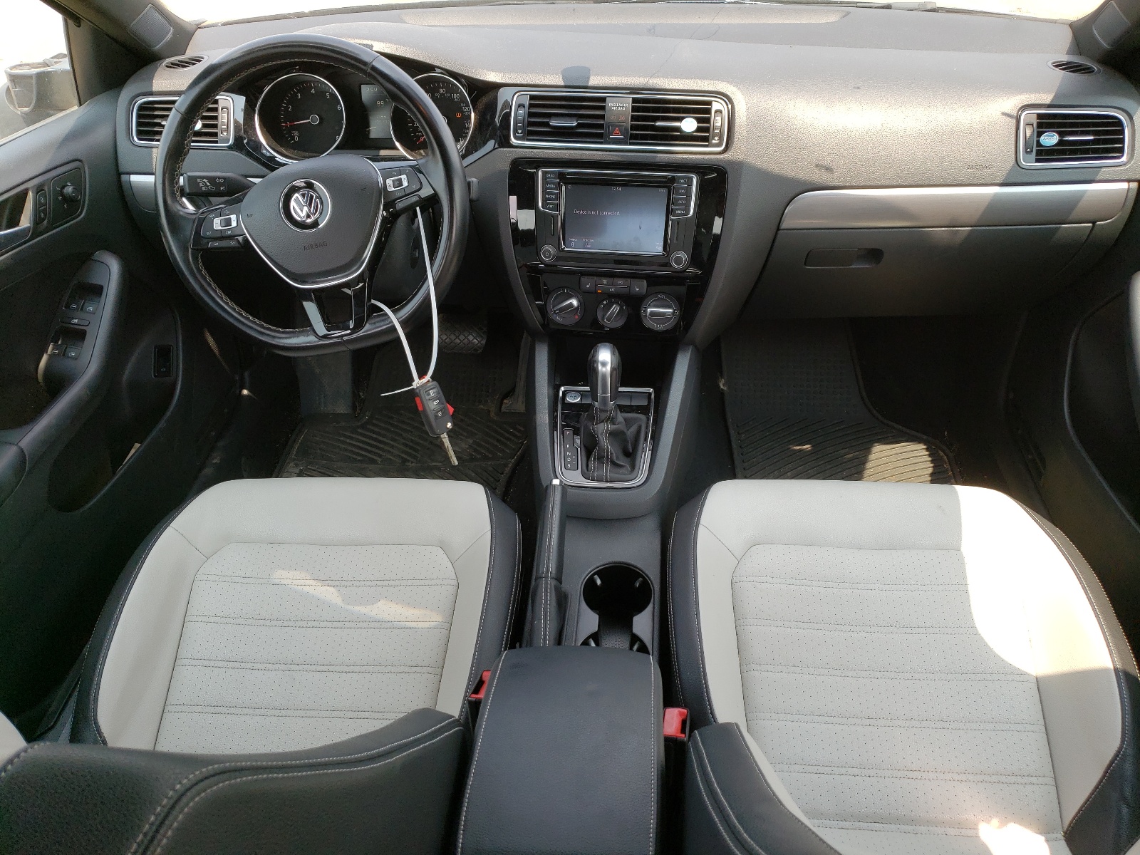 3VWD17AJ6GM301942 2016 Volkswagen Jetta Sport