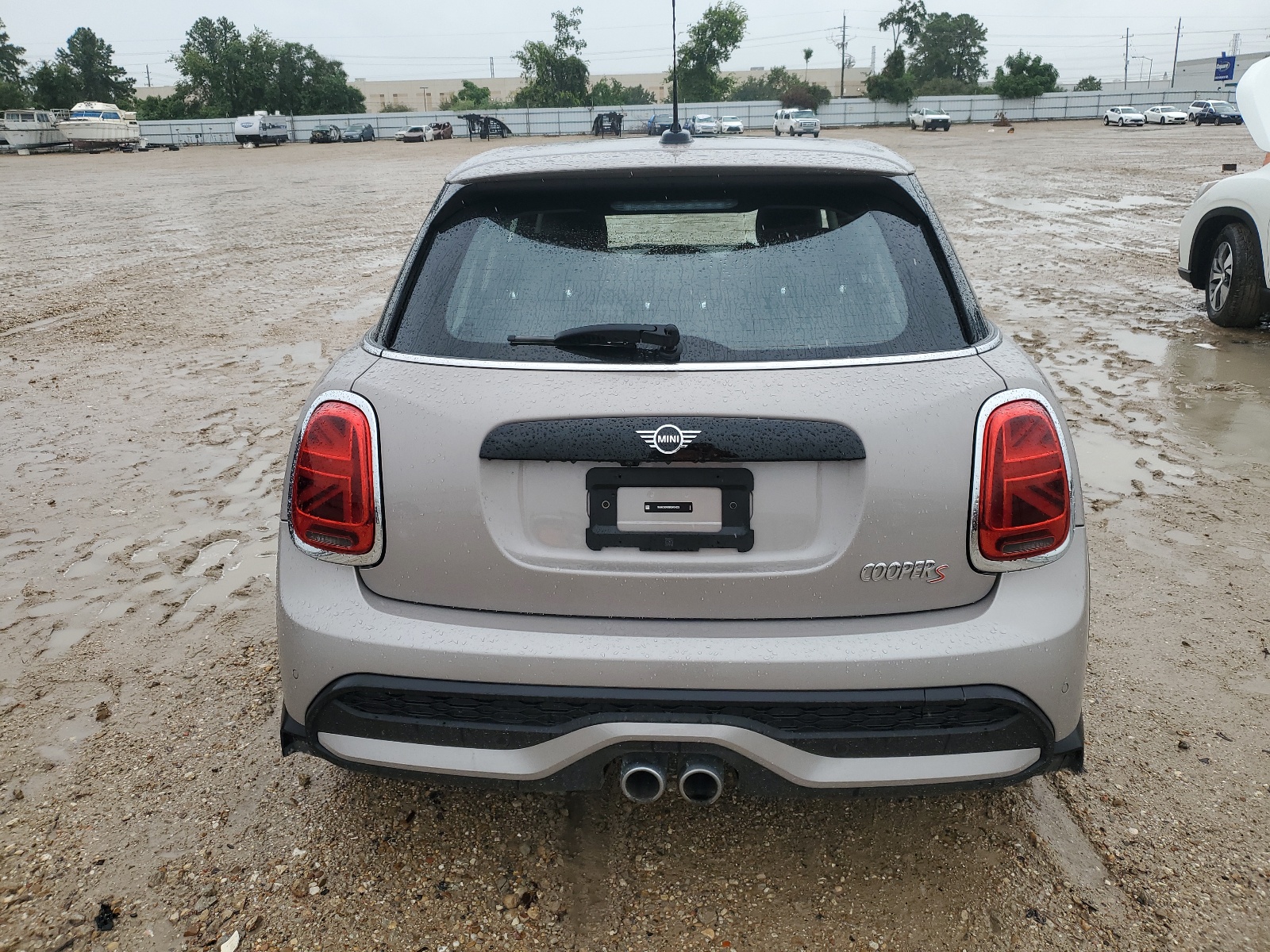 2024 Mini Cooper S vin: WMW53DK08R2V04053