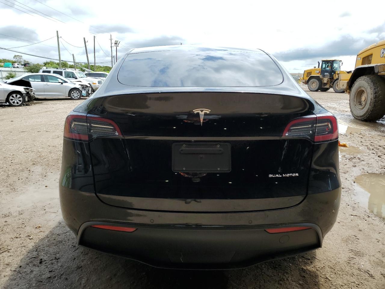 7SAYGDEEXNF318746 2022 Tesla Model Y