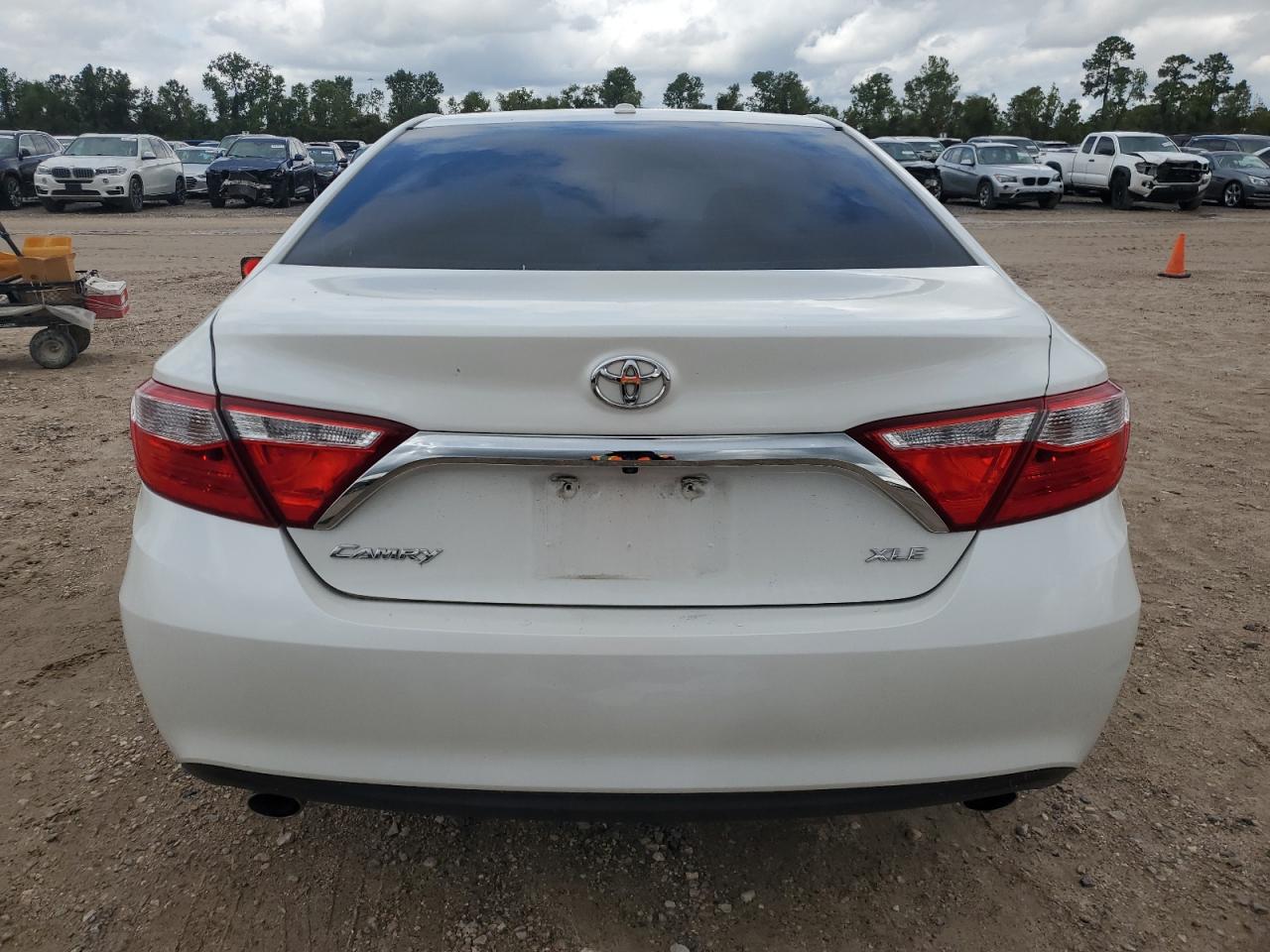 4T1BK1FK8HU031935 2017 Toyota Camry Xse