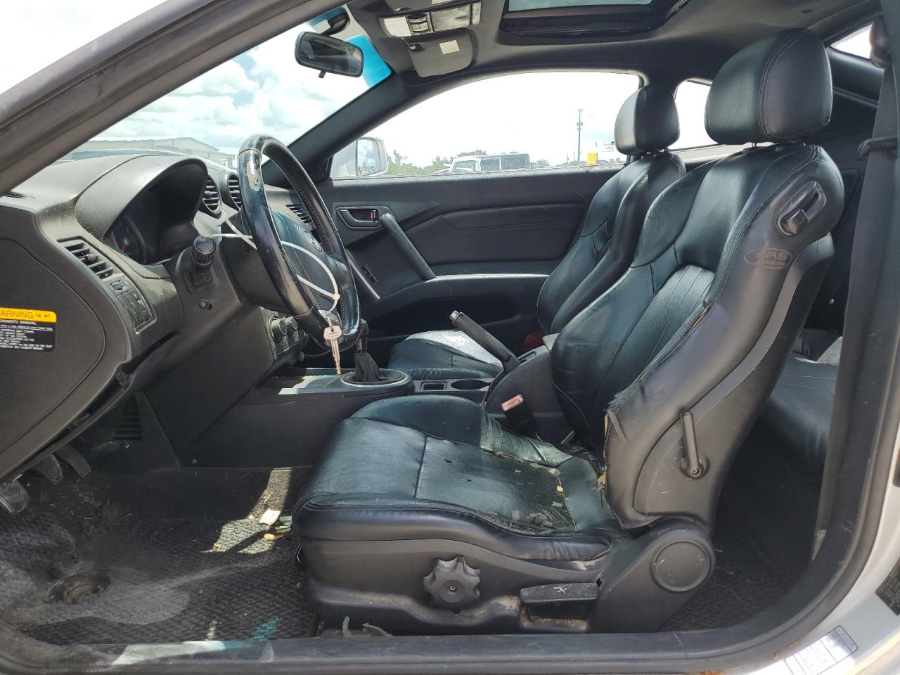 2004 Hyundai Tiburon Gt VIN: KMHHN65F64U117807 Lot: 64796944