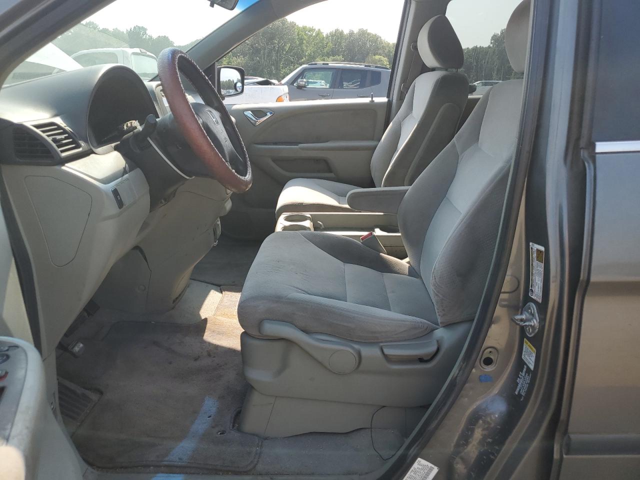 2007 Honda Odyssey Lx VIN: 5FNRL38267B016446 Lot: 61873814