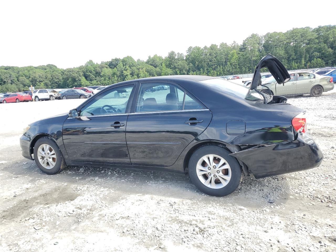 2005 Toyota Camry Le VIN: 4T1BE32K95U007373 Lot: 63616294