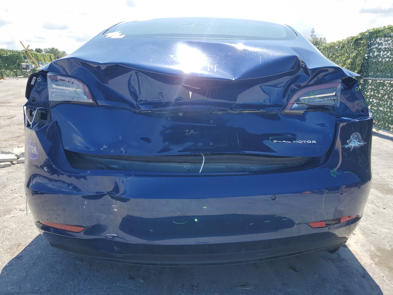 5YJ3E1EB2JF064994 2018 Tesla Model 3