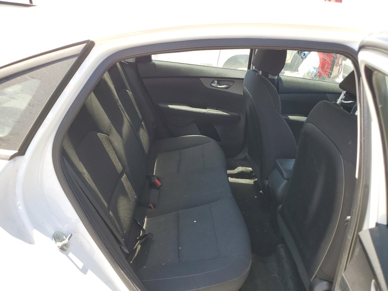 2019 Kia Forte Fe VIN: 3KPF24AD7KE015974 Lot: 64323744