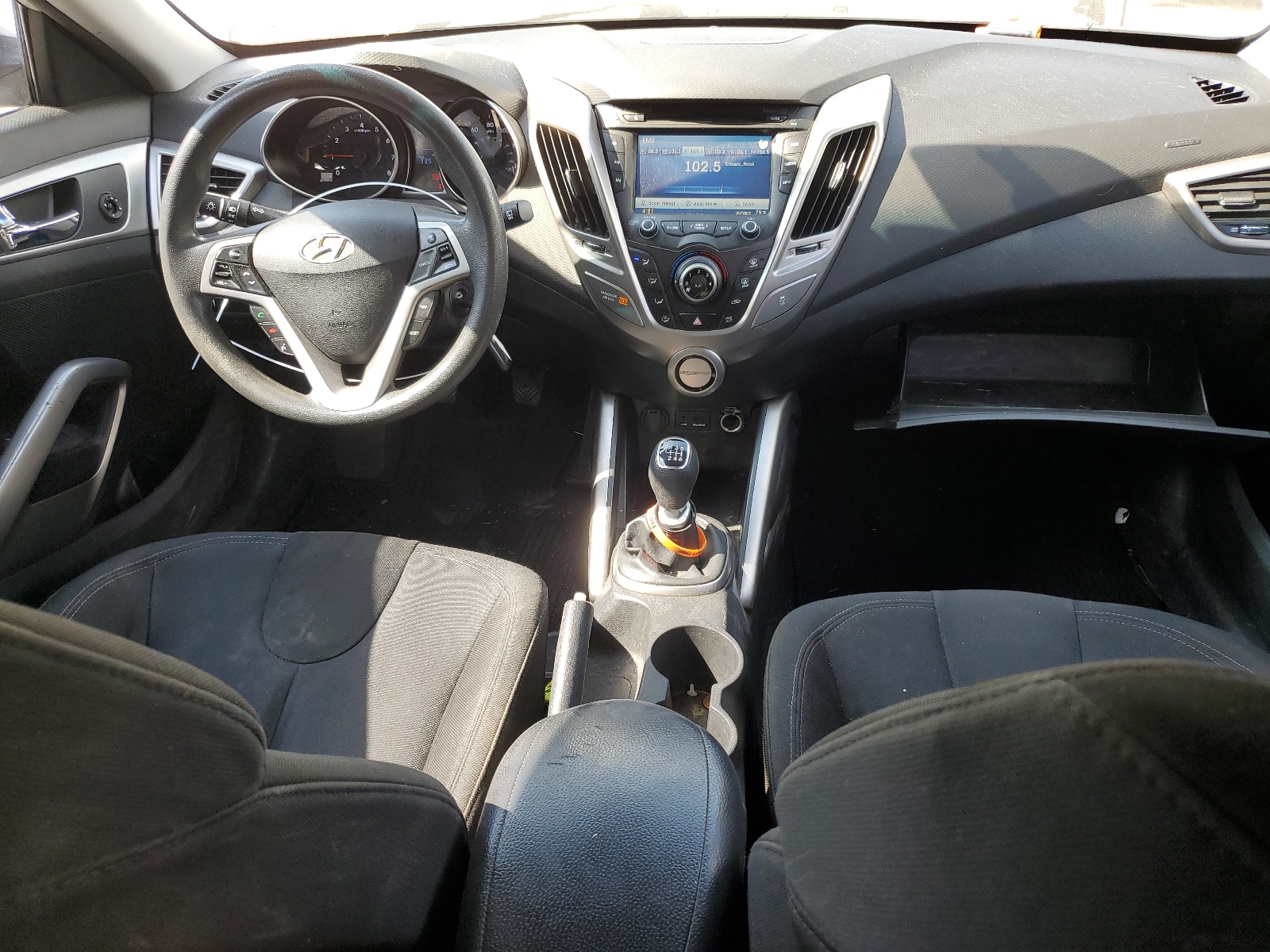 KMHTC6AD2CU045300 2012 Hyundai Veloster