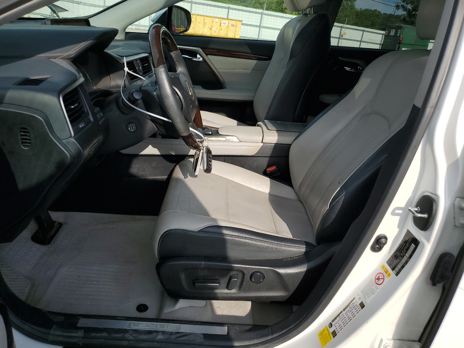 2T2ZZMCA9GC025659 2016 Lexus Rx 350