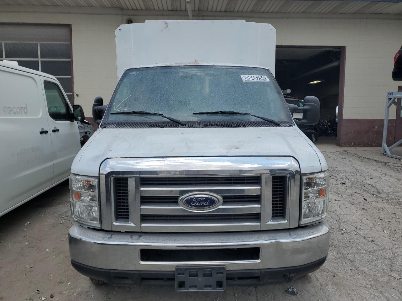 1FDWE3FL4EDA69932 2014 Ford Econoline E350 Super Duty Cutaway Van
