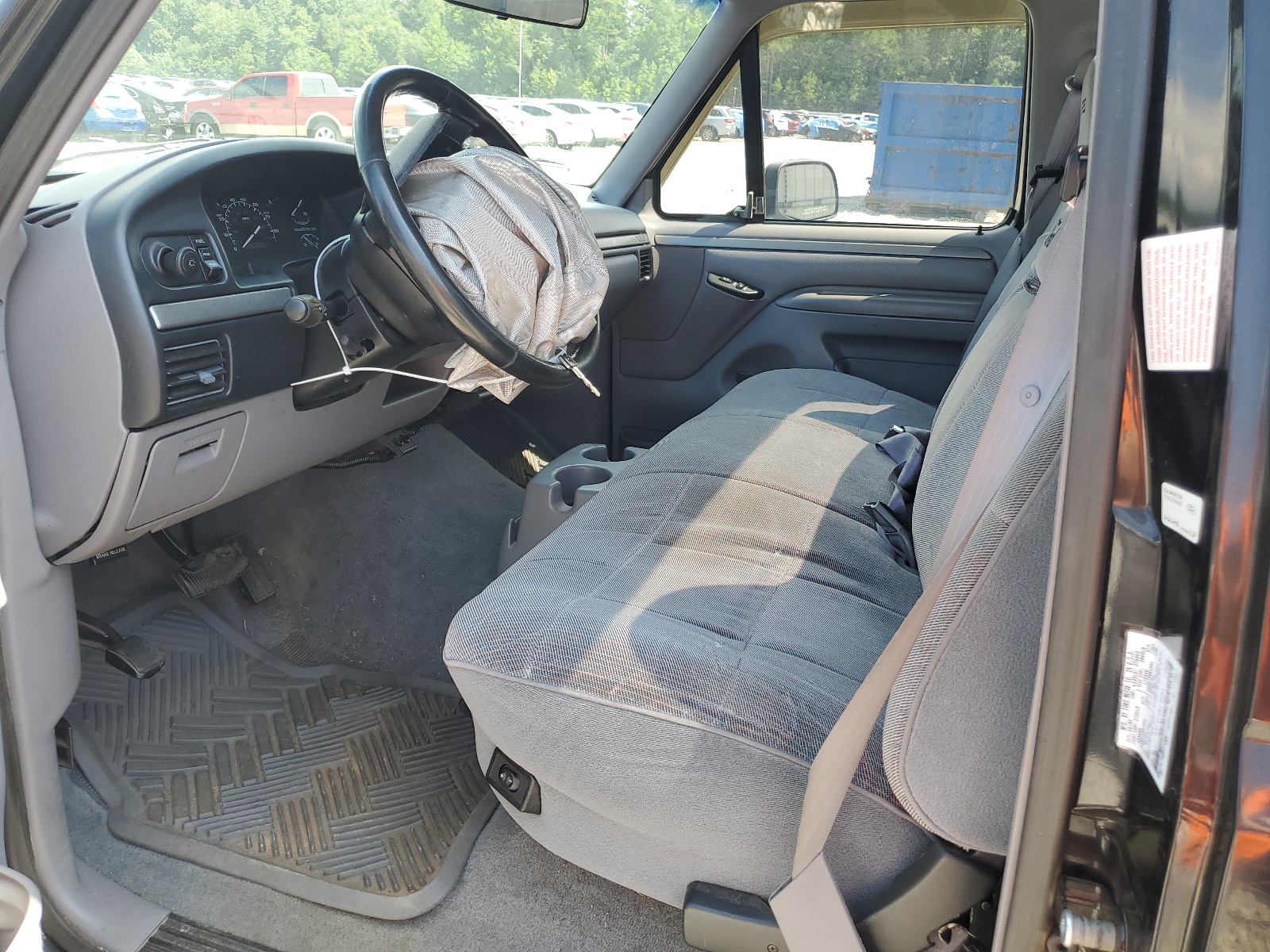 1FTEF15N9SNB70183 1995 Ford F150