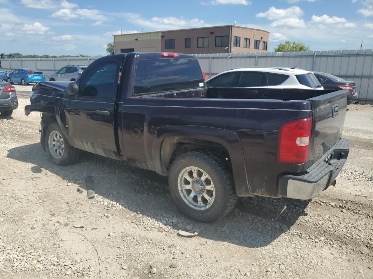 2008 Chevrolet Silverado C1500 VIN: 1GCEC14X88Z118945 Lot: 61488574