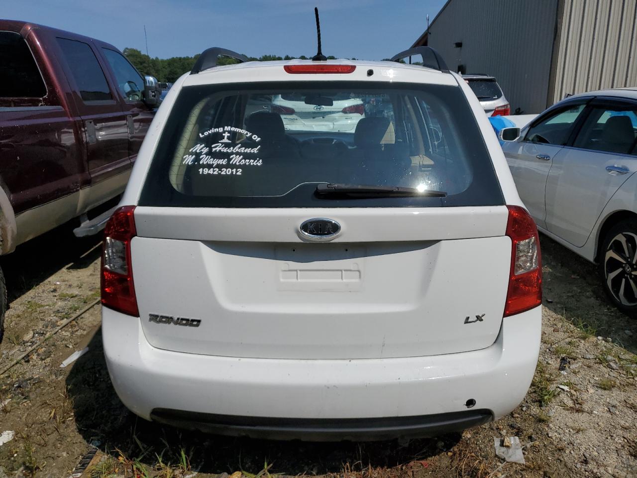 2009 Kia Rondo Base VIN: KNAFG528797223594 Lot: 64371124