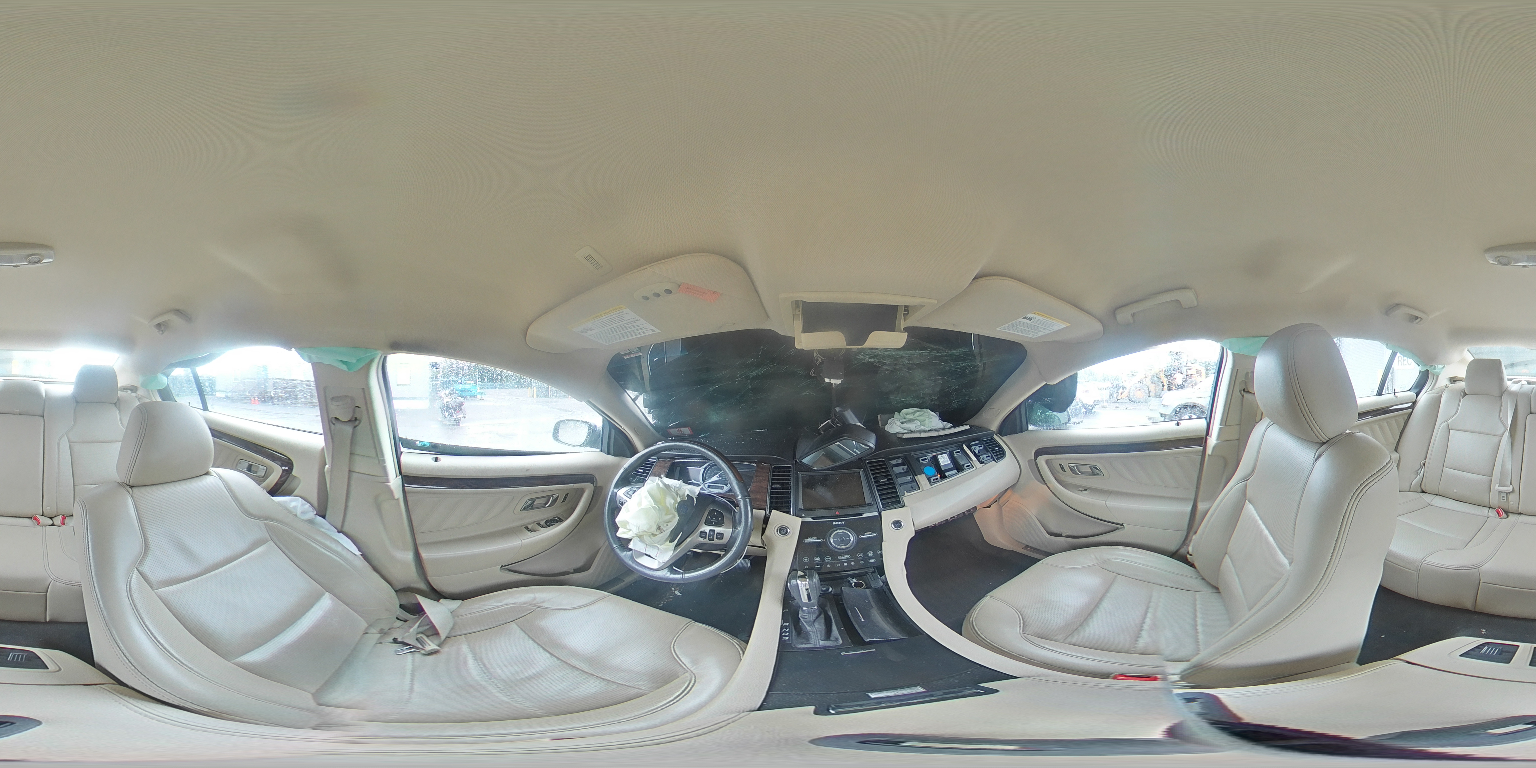 2013 Ford Taurus Limited VIN: 1FAHP2J82DG220001 Lot: 63791654