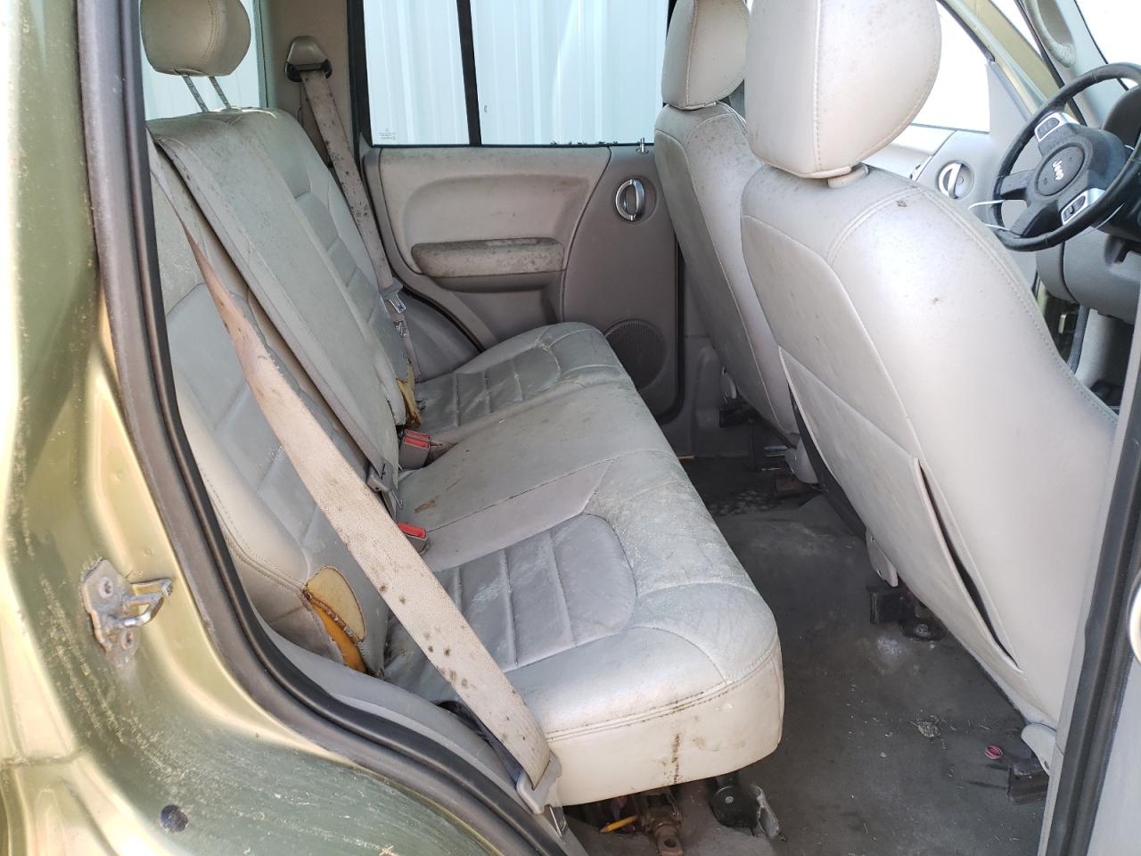 2004 Jeep Liberty Renegade VIN: 1J4GL38K24W169401 Lot: 65609824