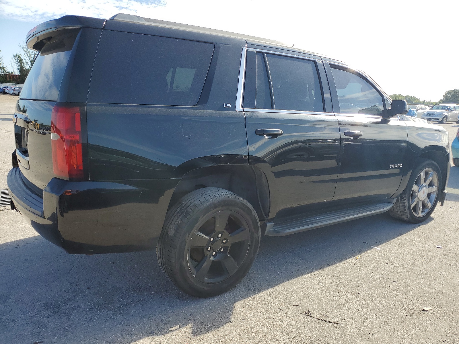 2016 Chevrolet Tahoe K1500 Ls vin: 1GNSKAEC9GR383509