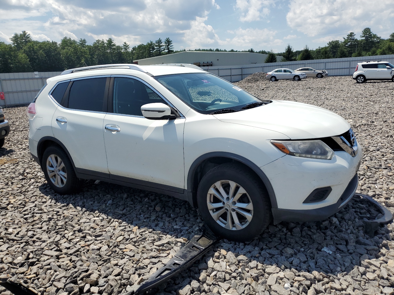 2016 Nissan Rogue S vin: KNMAT2MV5GP625279