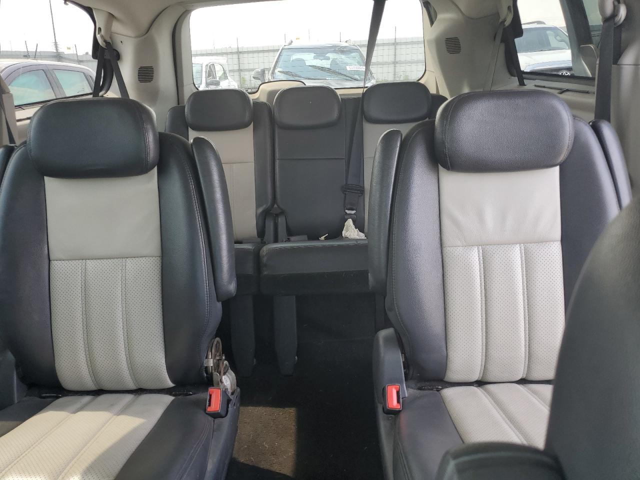 2010 Chrysler Town & Country Touring Plus VIN: 2A4RR8DX1AR494860 Lot: 63278554