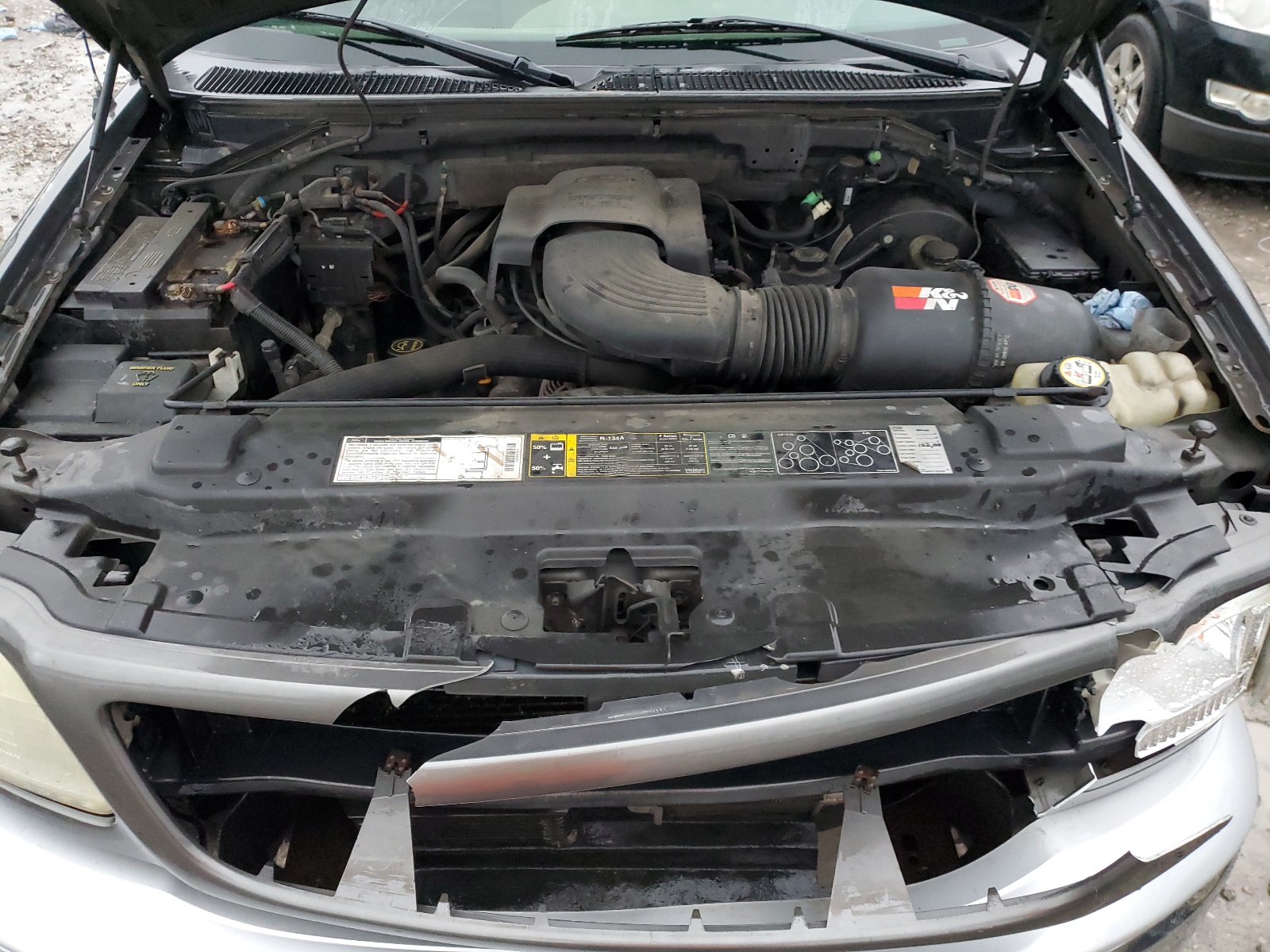 1FTRX18W82NB51739 2002 Ford F150