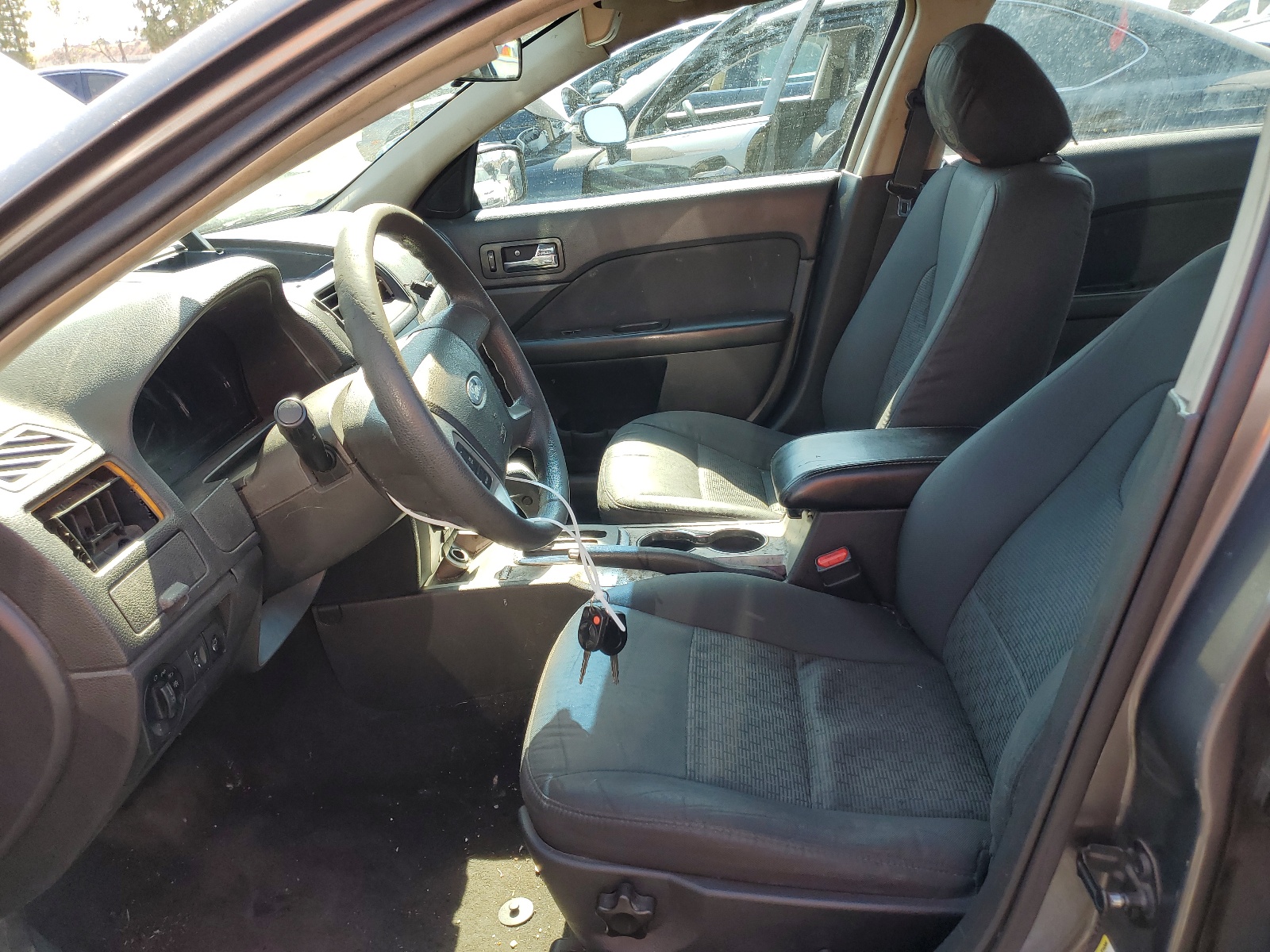 3FAHP0HA1CR317324 2012 Ford Fusion Se