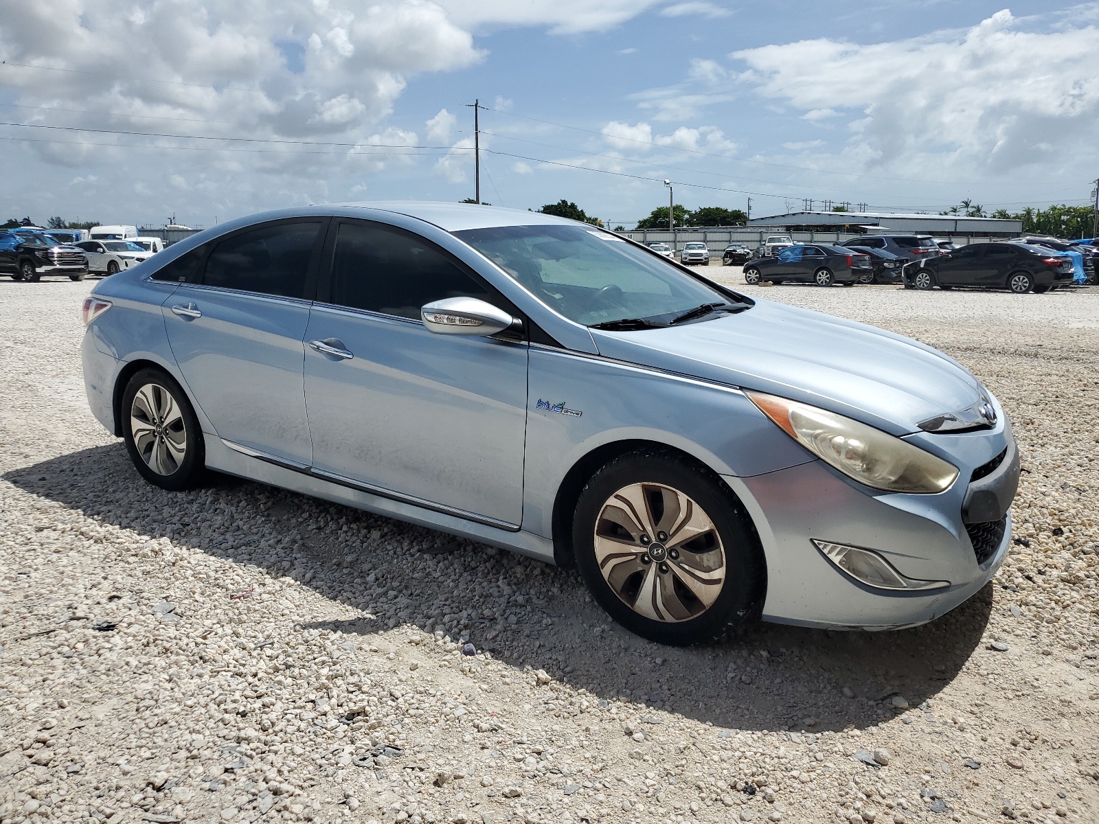 2013 Hyundai Sonata Hybrid vin: KMHEC4A4XDA050969