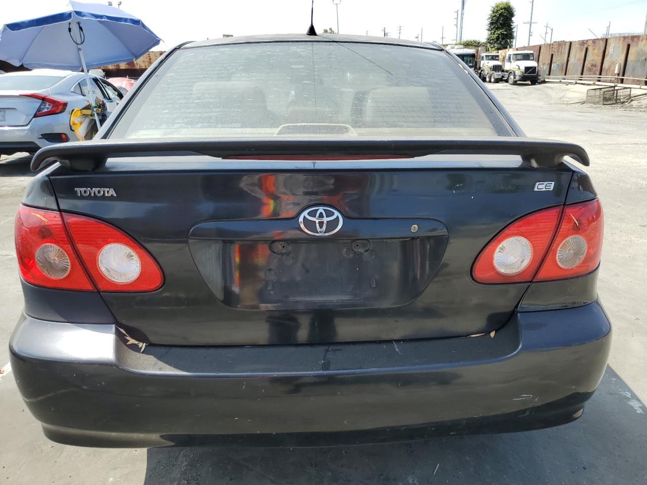 2005 Toyota Corolla Ce VIN: 1NXBR32E55Z403251 Lot: 63818114