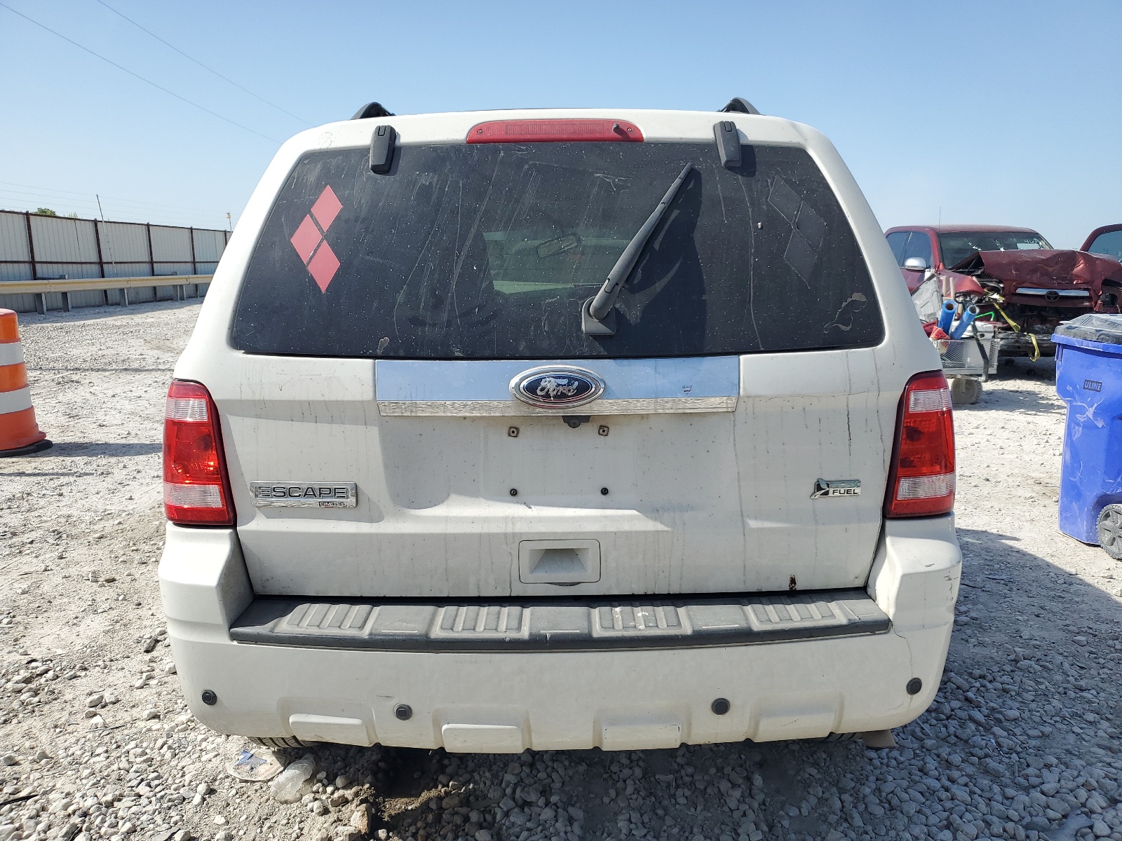 1FMCU0EG0BKA21635 2011 Ford Escape Limited