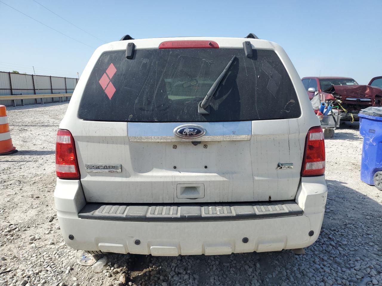 2011 Ford Escape Limited VIN: 1FMCU0EG0BKA21635 Lot: 61931064